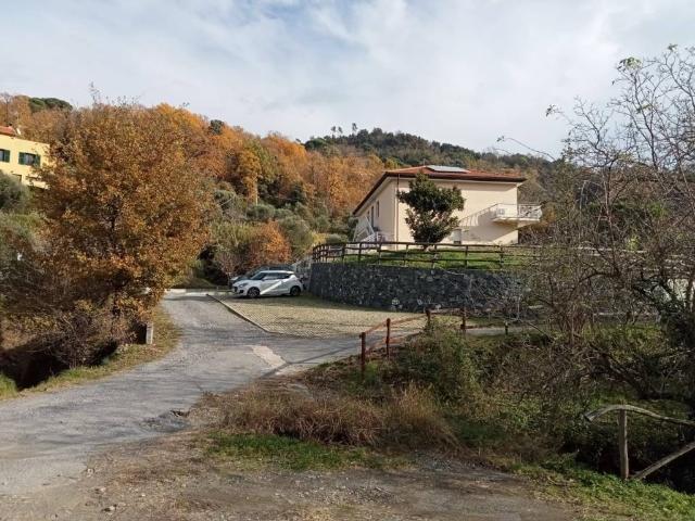 Appartamento in vendita a Varazze SV