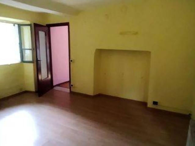Appartamento in vendita a Varallo VC