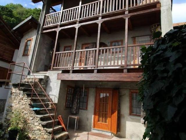 Appartamento in vendita a Varallo VC