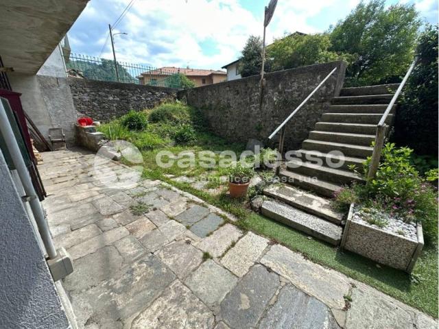 Appartamento in vendita a Varallo VC
