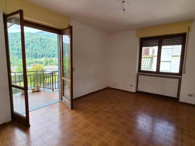 Appartamento in vendita a Varallo VC