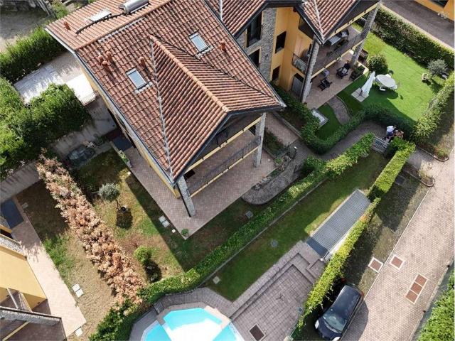 Appartamento in vendita a Varano Borghi VA