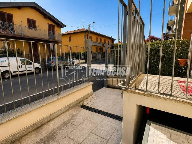 Appartamento in vendita a Varedo MB