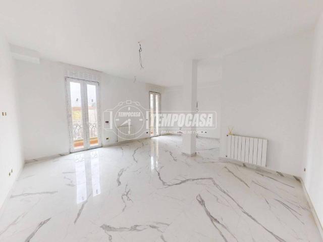 Appartamento in vendita a Varedo MB