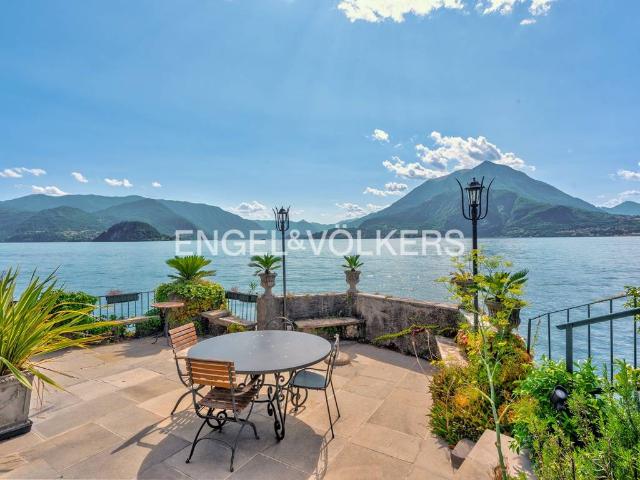 Appartamento in vendita a Varenna LC