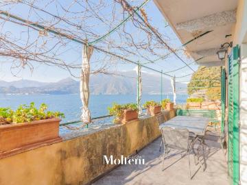 Appartamento in vendita a Varenna LC