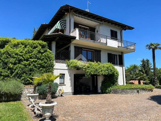 Villa in vendita a Varese