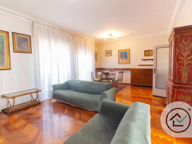 Appartamento in vendita a Varese VA