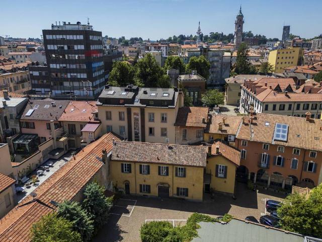Appartamento in vendita a Varese VA