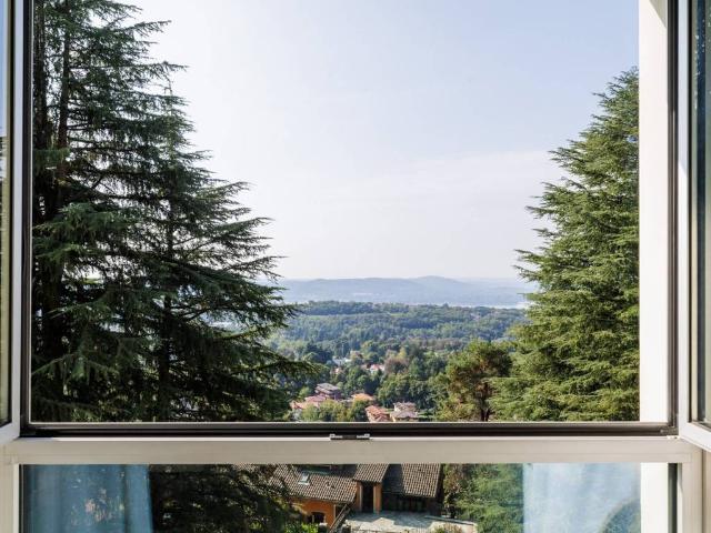 Appartamento in vendita a Varese VA