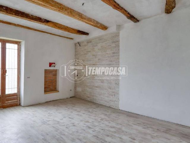Appartamento in vendita a Varese VA