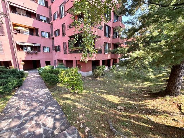 Appartamento in vendita a Varese VA