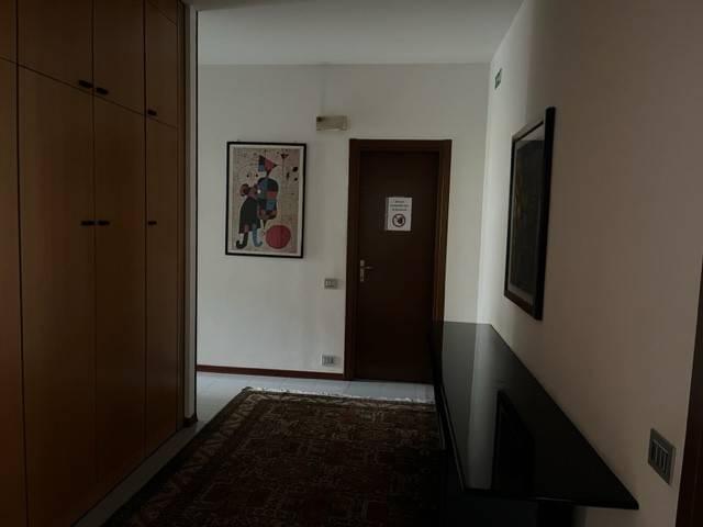 Appartamento in vendita a Varese VA