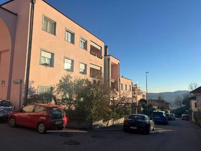 Appartamento in vendita a Varese VA