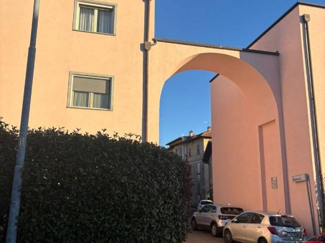 Appartamento in vendita a Varese VA