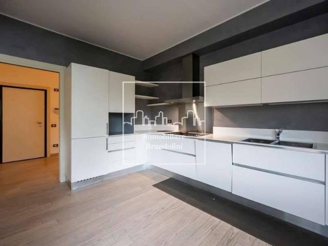 Appartamento in vendita a Varese VA
