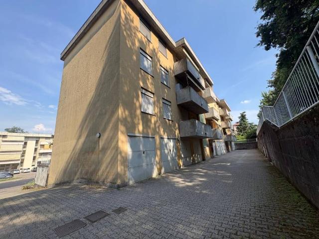 Appartamento in vendita a Varese VA
