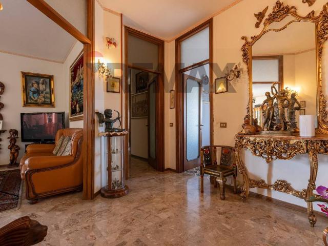 Appartamento in vendita a Varese VA