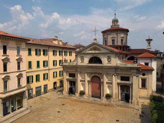 Appartamento in vendita a Varese VA