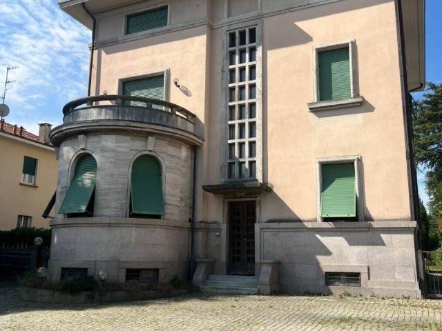 Appartamento in vendita a Varese VA