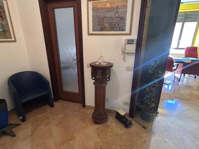 Appartamento in vendita a Varese VA