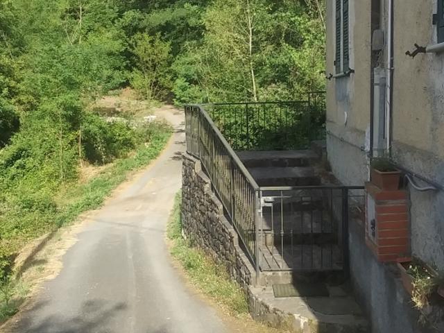 Appartamento in vendita a Varese Ligure