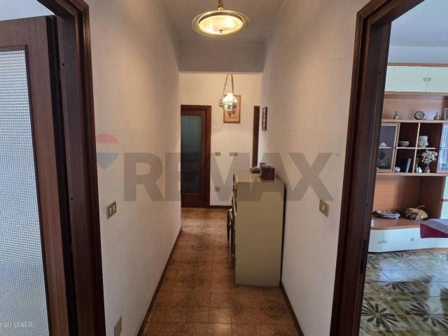 Appartamento in vendita a Varese Ligure