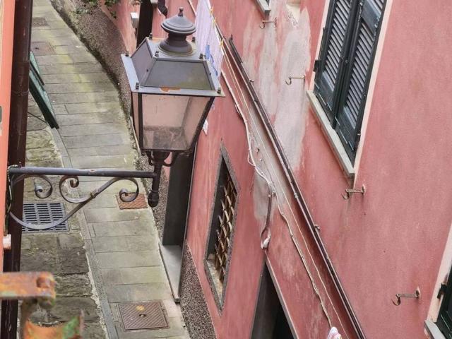 Appartamento in vendita a Varese Ligure SP