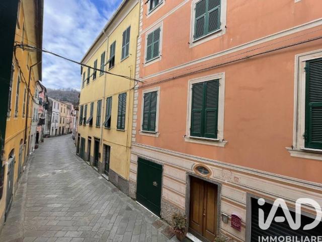 Appartamento in vendita a Varese Ligure SP