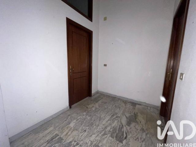 Appartamento in vendita a Varese Ligure SP