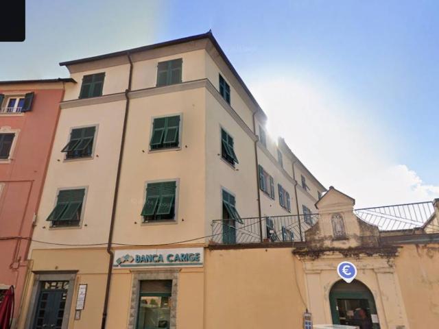 Appartamento in vendita a Varese Ligure SP