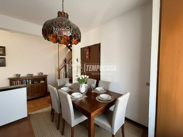 Appartamento in vendita a Vedano Al Lambro