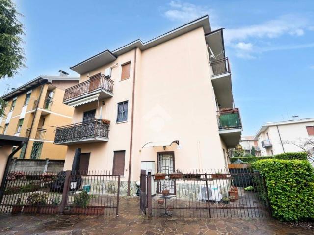 Appartamento in vendita a Vedano al Lambro MB