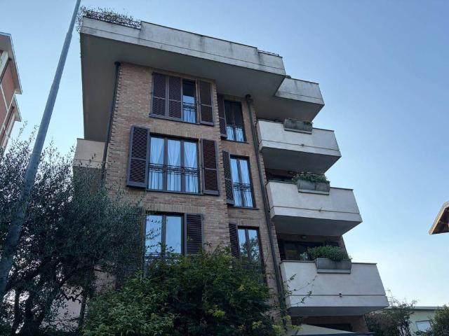 Appartamento in vendita a Vedano al Lambro MB