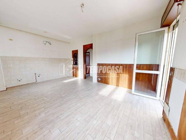 Appartamento in vendita a Vedano Olona VA