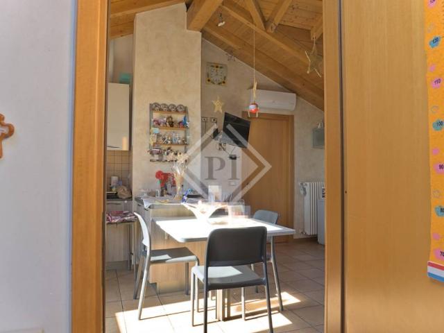 Appartamento in vendita a Vedano Olona VA
