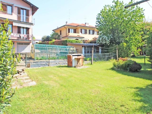 Appartamento in vendita a Vedano Olona VA