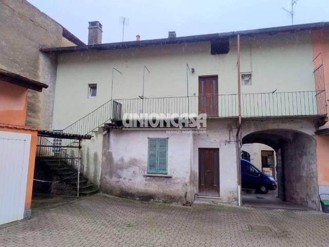 Appartamento in vendita a Vedano Olona VA