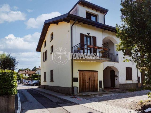 Appartamento in vendita a Veduggio con Colzano MB