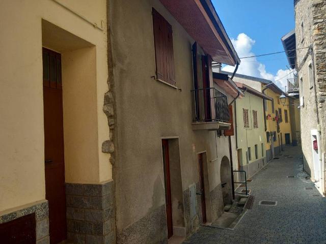 Appartamento in vendita a Veleso CO