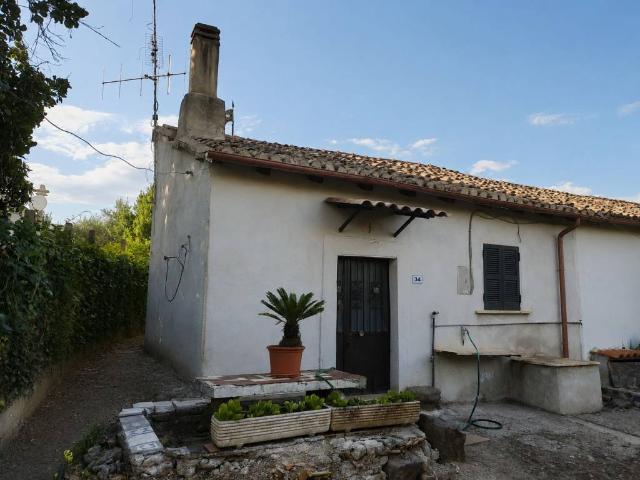 Appartamento in vendita a Velletri RM