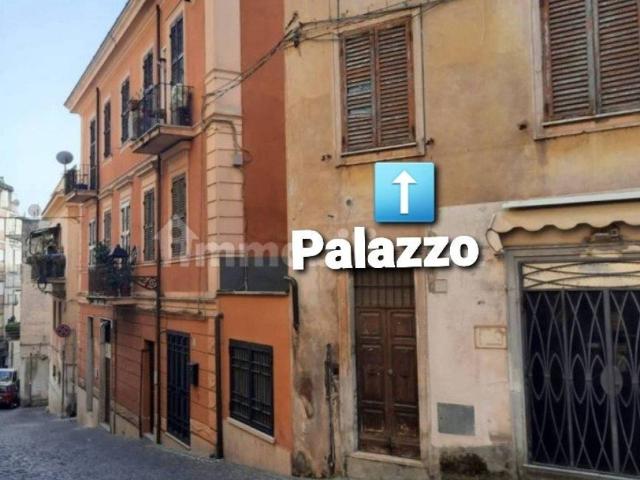 Appartamento in vendita a Velletri RM