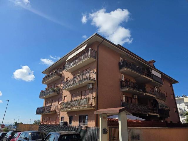 Appartamento in vendita a Velletri RM