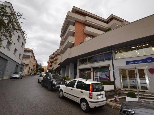 Appartamento in vendita a Velletri RM
