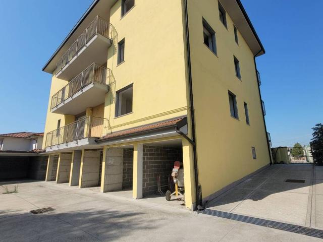 Appartamento in vendita a Vellezzo Bellini PV