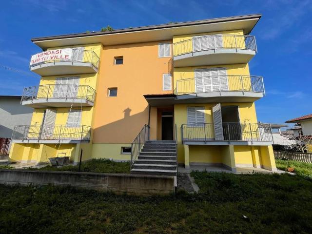 Appartamento in vendita a Vellezzo Bellini PV
