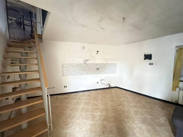 Appartamento in vendita a Vellezzo Bellini PV