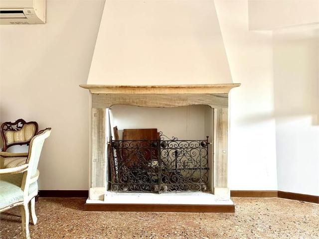 Appartamento in vendita a Venezia