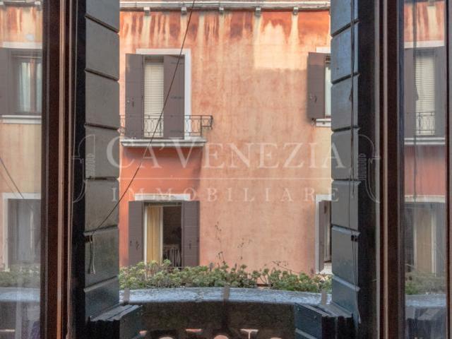 Appartamento in vendita a Venezia