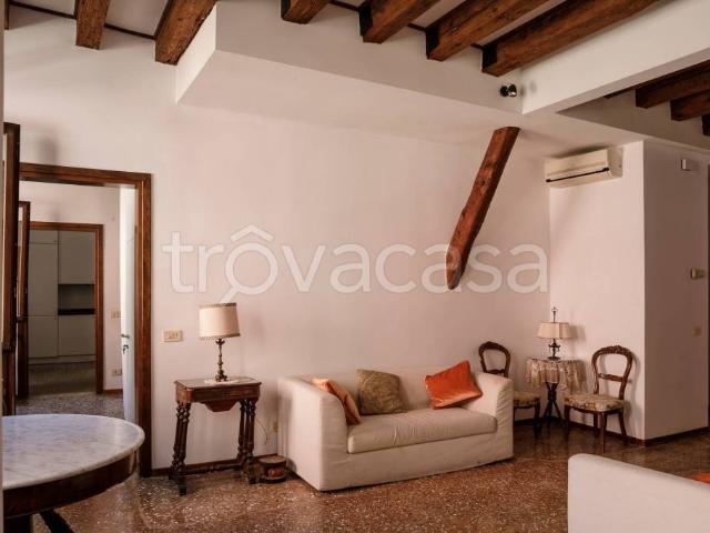 Appartamento in vendita a Venezia, Santa Croce